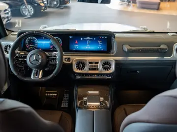 Mercedes-Benz G 63 AMG MANUFAKTUR NIGHT