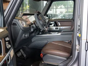 Mercedes-Benz G 63 AMG MANUFAKTUR NIGHT