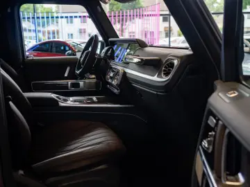 Mercedes-Benz G 63 AMG MANUFAKTUR NIGHT