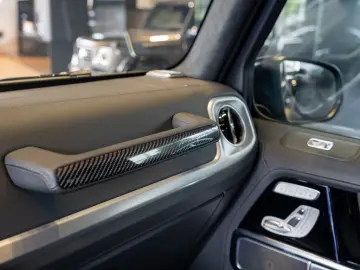 Mercedes-Benz G 63 AMG MANUFAKTUR NIGHT