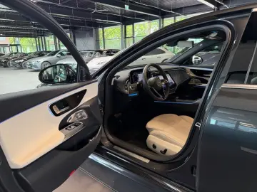 MERCEDES-BENZ E 220 d AVANTGARDE BURMAISTER