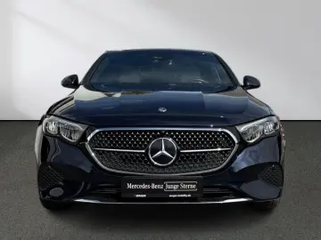 MERCEDES-BENZ E 300 de Avantgarde Distronic Ambiente