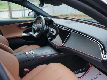 MERCEDES-BENZ E 220 d AMG Line Advanced