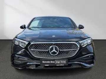 MERCEDES-BENZ E 220 d AMG Night Burmester