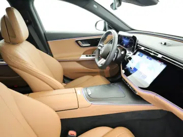 MERCEDES-BENZ E 220 d  AMG Line Advanced Burmester