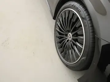 MERCEDES-BENZ E 220 d  AMG Line Advanced Burmester