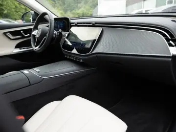 MERCEDES-BENZ E 200 Avantgarde Pano AHK Leder Beige