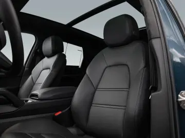 PORSCHE Cayenne AHK HUD InnoDrive Sitzbelüftung vorne