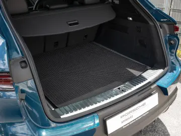 PORSCHE Cayenne AHK HUD InnoDrive Sitzbelüftung vorne