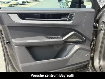 PORSCHE Cayenne Coupe LUFTFAHRWERK ACC MASSAGE BOSE