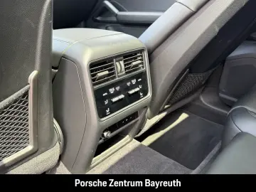 PORSCHE Cayenne Coupe LUFTFAHRWERK ACC MASSAGE BOSE