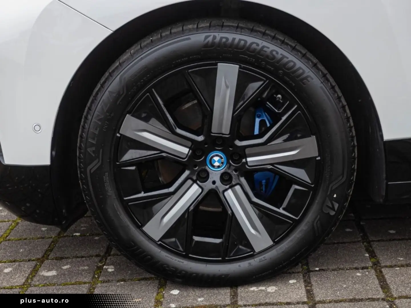 BMW iX xDrive40MSport Navi AHK HUD Leder eSitze RFK