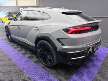 Lamborghini Urus V8 SE- B&O 3D- HUD- 360- Pano