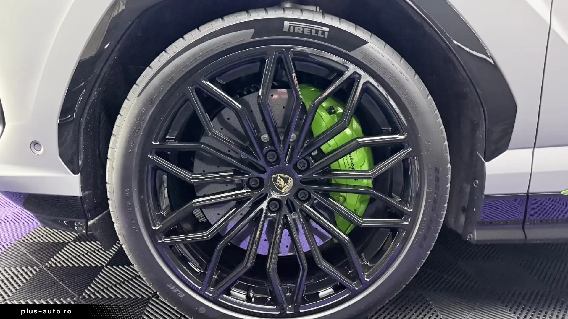 Lamborghini Urus V8 SE- B&O 3D- HUD- 360- Pano