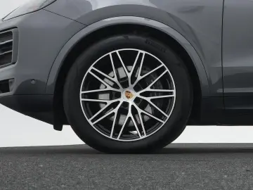 PORSCHE Cayenne E-Hybrid