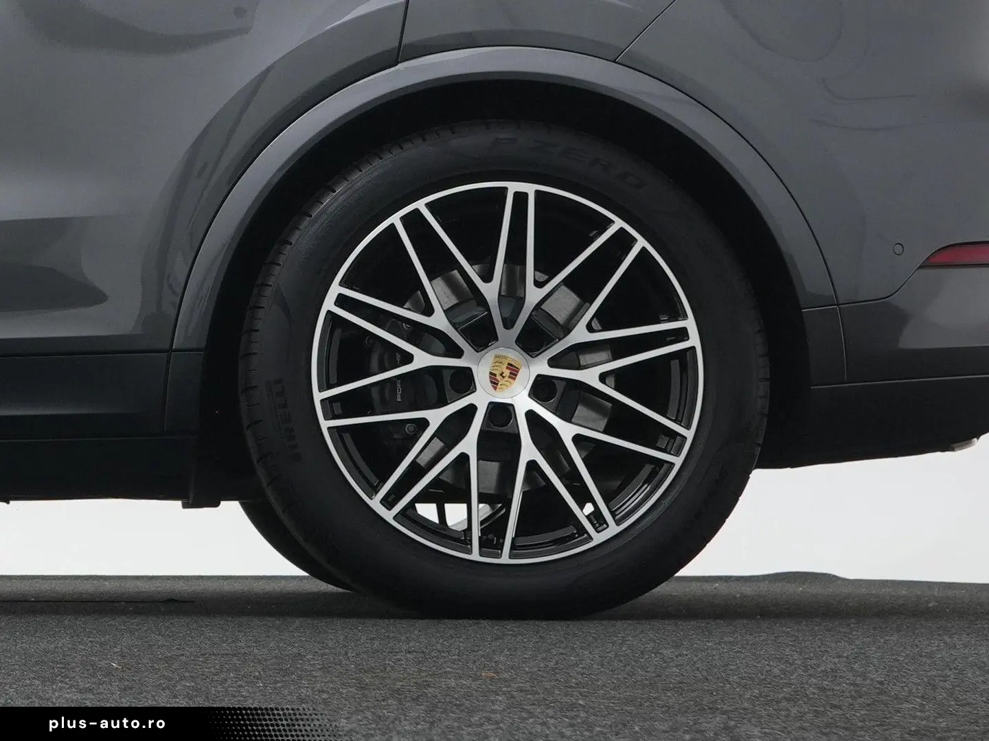 PORSCHE Cayenne E-Hybrid