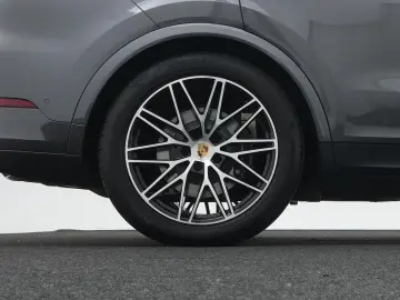 PORSCHE Cayenne E-Hybrid