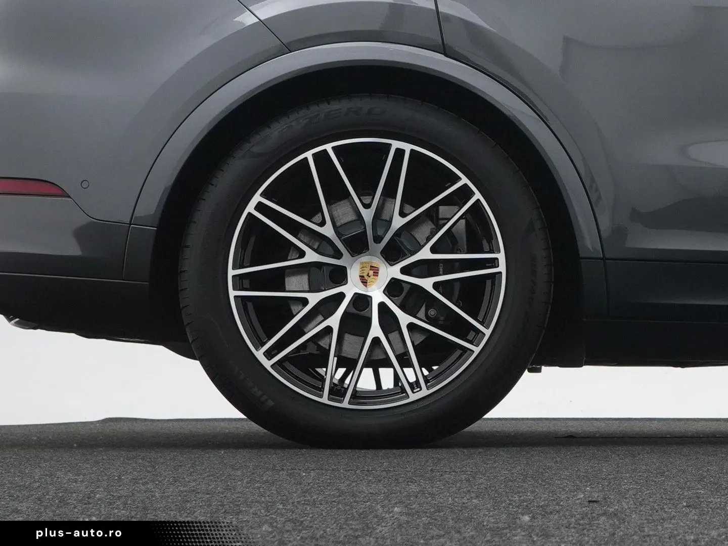 PORSCHE Cayenne E-Hybrid