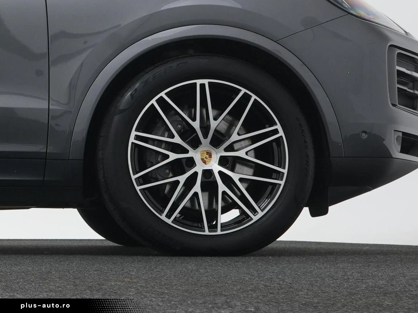 PORSCHE Cayenne E-Hybrid