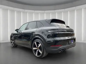PORSCHE Cayenne S E-Hybrid Bose HUD Massage Pano 360
