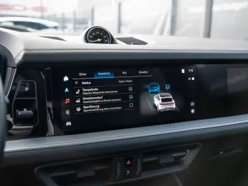 PORSCHE Cayenne S Coupe HeadUp InnoDrive Beifahrerdispla
