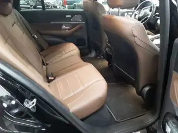 MERCEDES-BENZ GLE 350 de 4M Night Burm MBeam Memory …