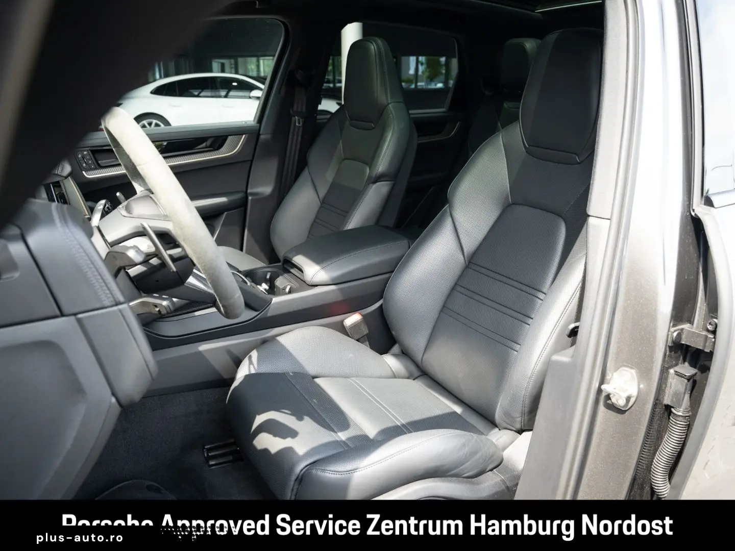 PORSCHE Cayenne S E-Hybrid Panorama Head-Up BOSE InnoDri