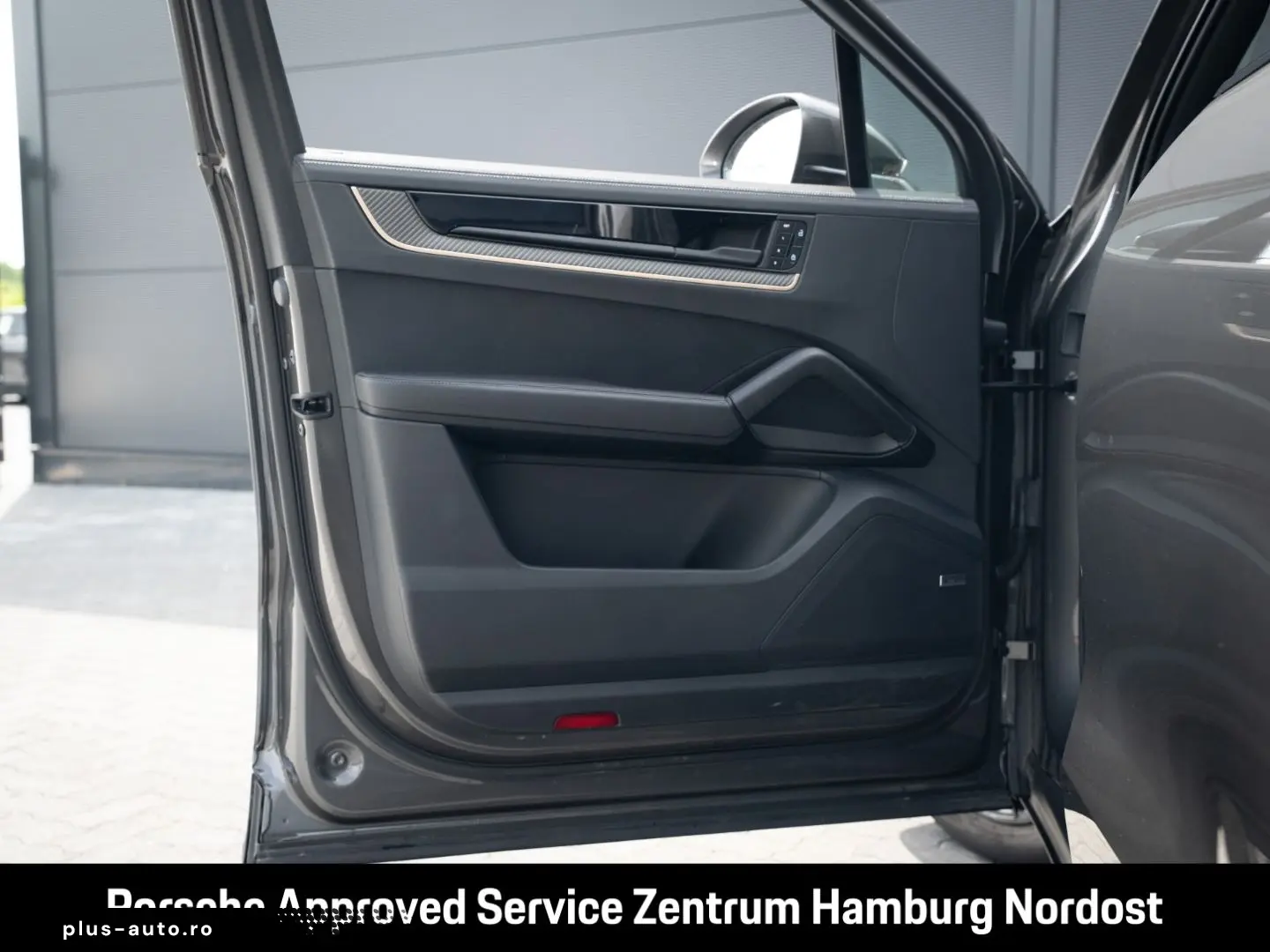 PORSCHE Cayenne S E-Hybrid Panorama Head-Up BOSE InnoDri
