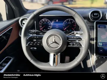 MERCEDES-BENZ GLC 220 d 4M AMG Night 20' Standh…