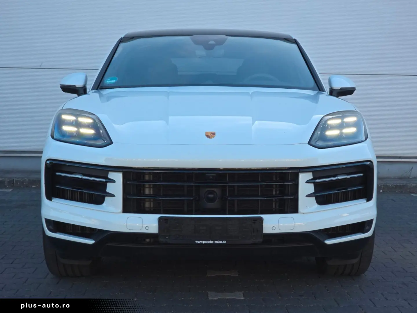 PORSCHE Cayenne Coupe E-Hybrid (Porsche Approved)