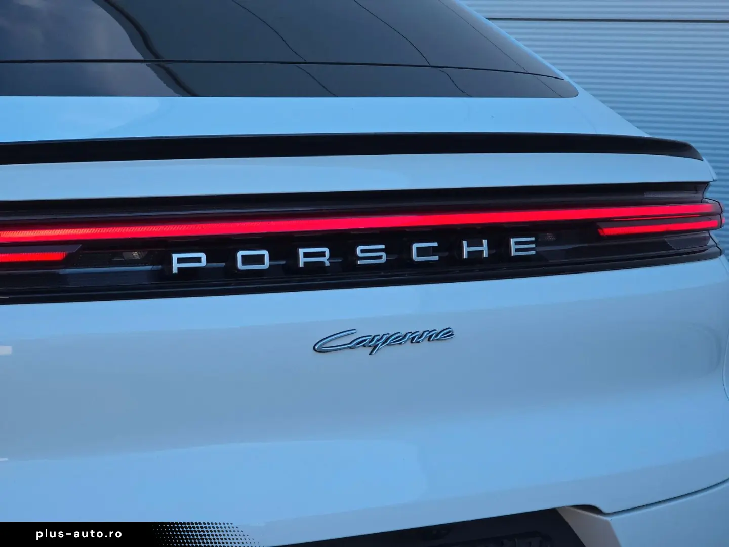 PORSCHE Cayenne Coupe E-Hybrid (Porsche Approved)
