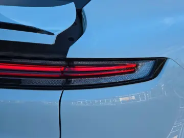 PORSCHE Cayenne Coupe E-Hybrid (Porsche Approved)