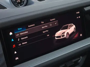 PORSCHE Cayenne Coupe E-Hybrid (Porsche Approved)