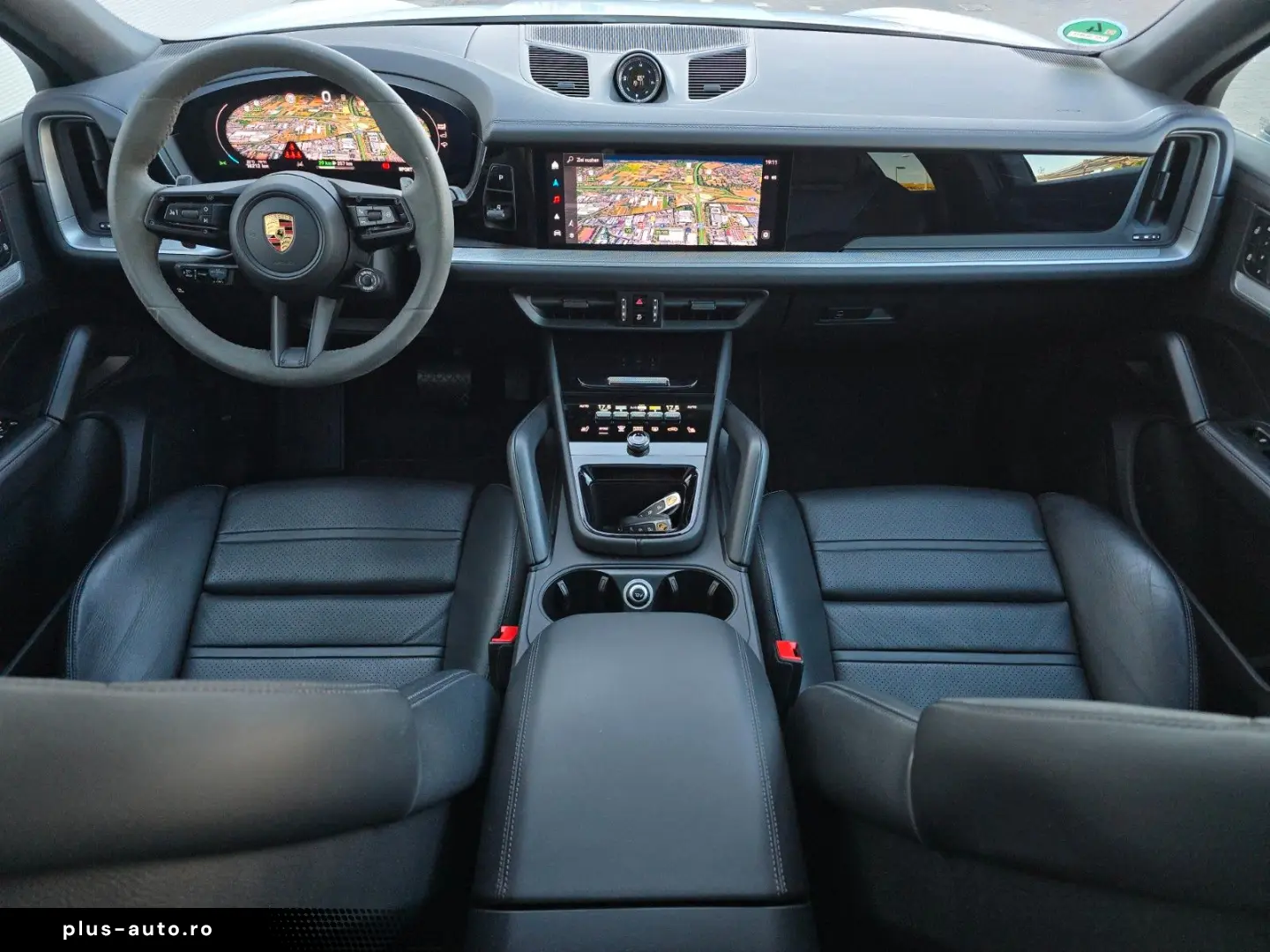 PORSCHE Cayenne Coupe E-Hybrid (Porsche Approved)