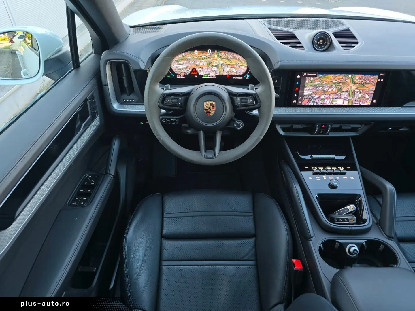 PORSCHE Cayenne Coupe E-Hybrid (Porsche Approved)