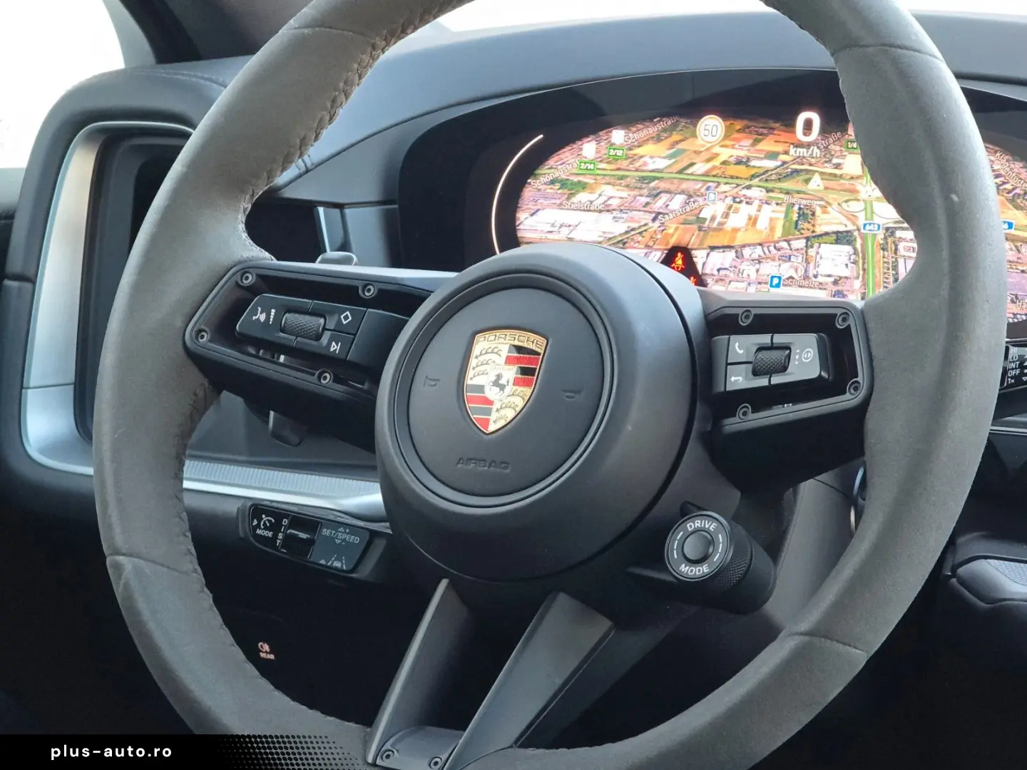 PORSCHE Cayenne Coupe E-Hybrid (Porsche Approved)