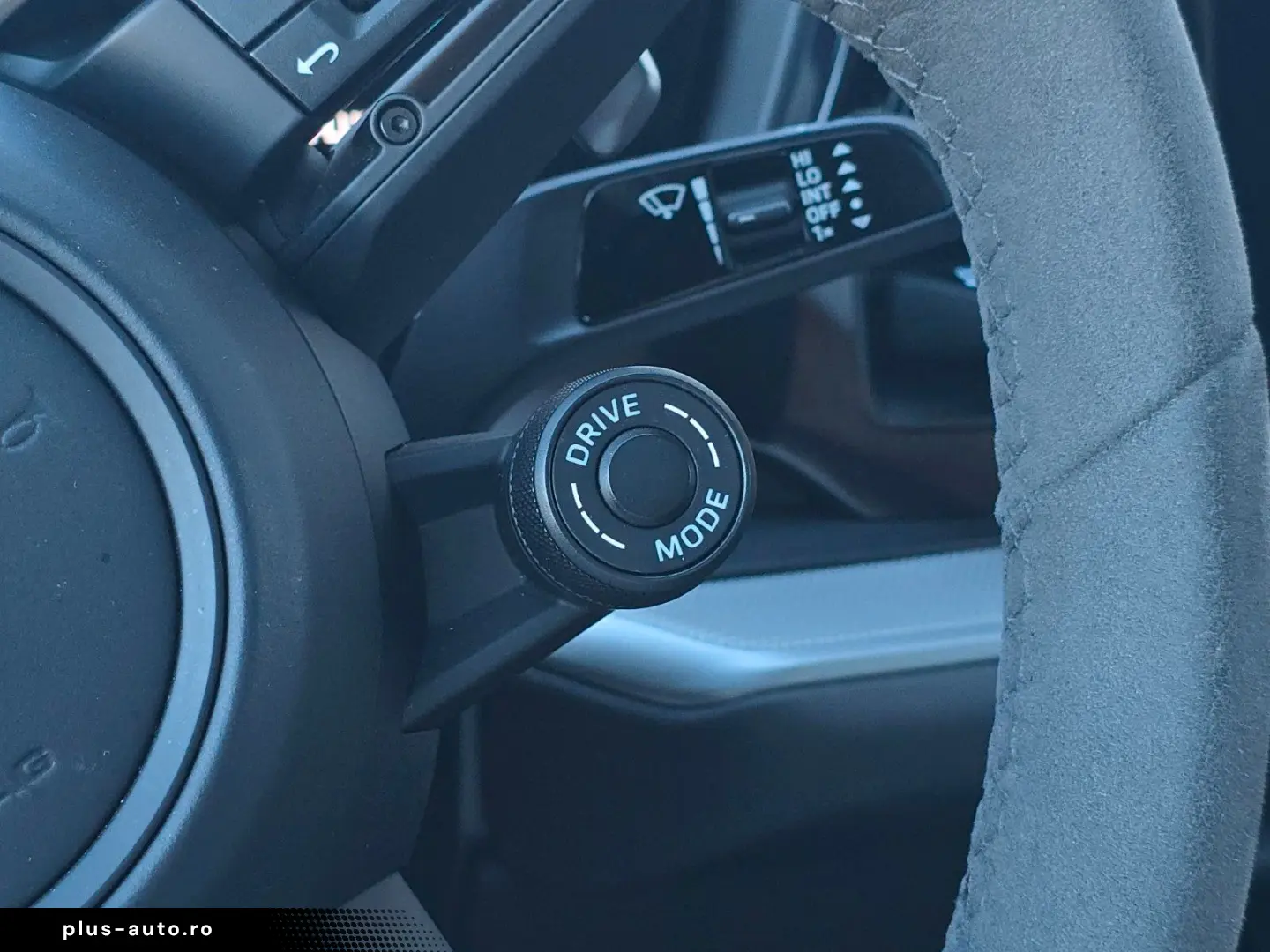 PORSCHE Cayenne Coupe E-Hybrid (Porsche Approved)
