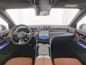 MERCEDES-BENZ GLC 43 AMG Prem DISTR Dynamic