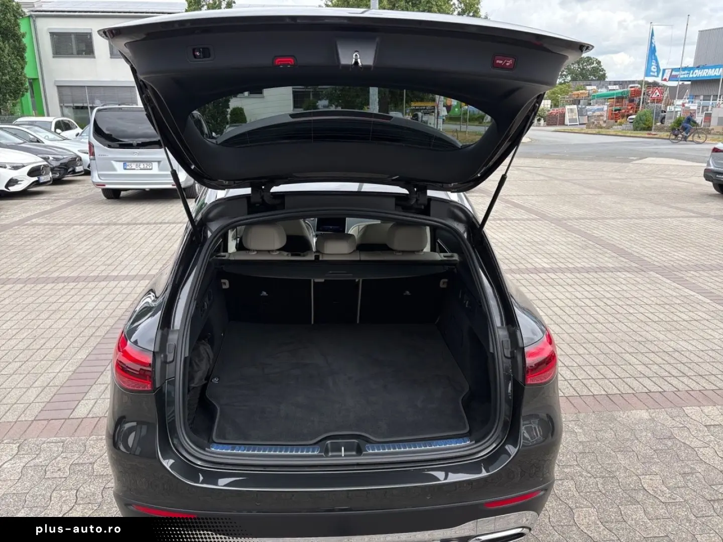 MERCEDES-BENZ GLC 300 de 4M Avantgarde AHK Massage Airmatic