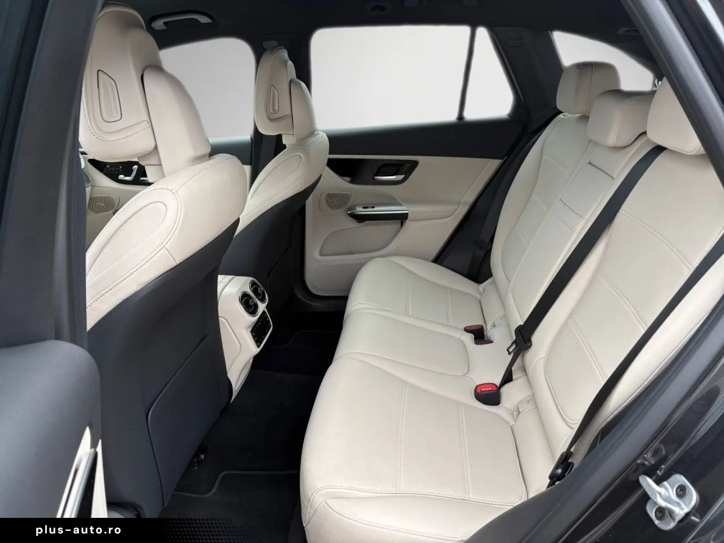 MERCEDES-BENZ GLC 300 de 4M Avantgarde AHK Massage Airmatic