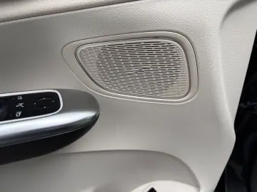 MERCEDES-BENZ GLC 300 de 4M Avantgarde AHK Massage Airmatic