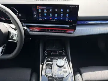 BMW 550e xDr Lim M SPORT