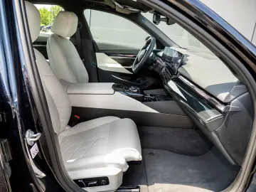 BMW 550e xDrive Lim. M Sport
