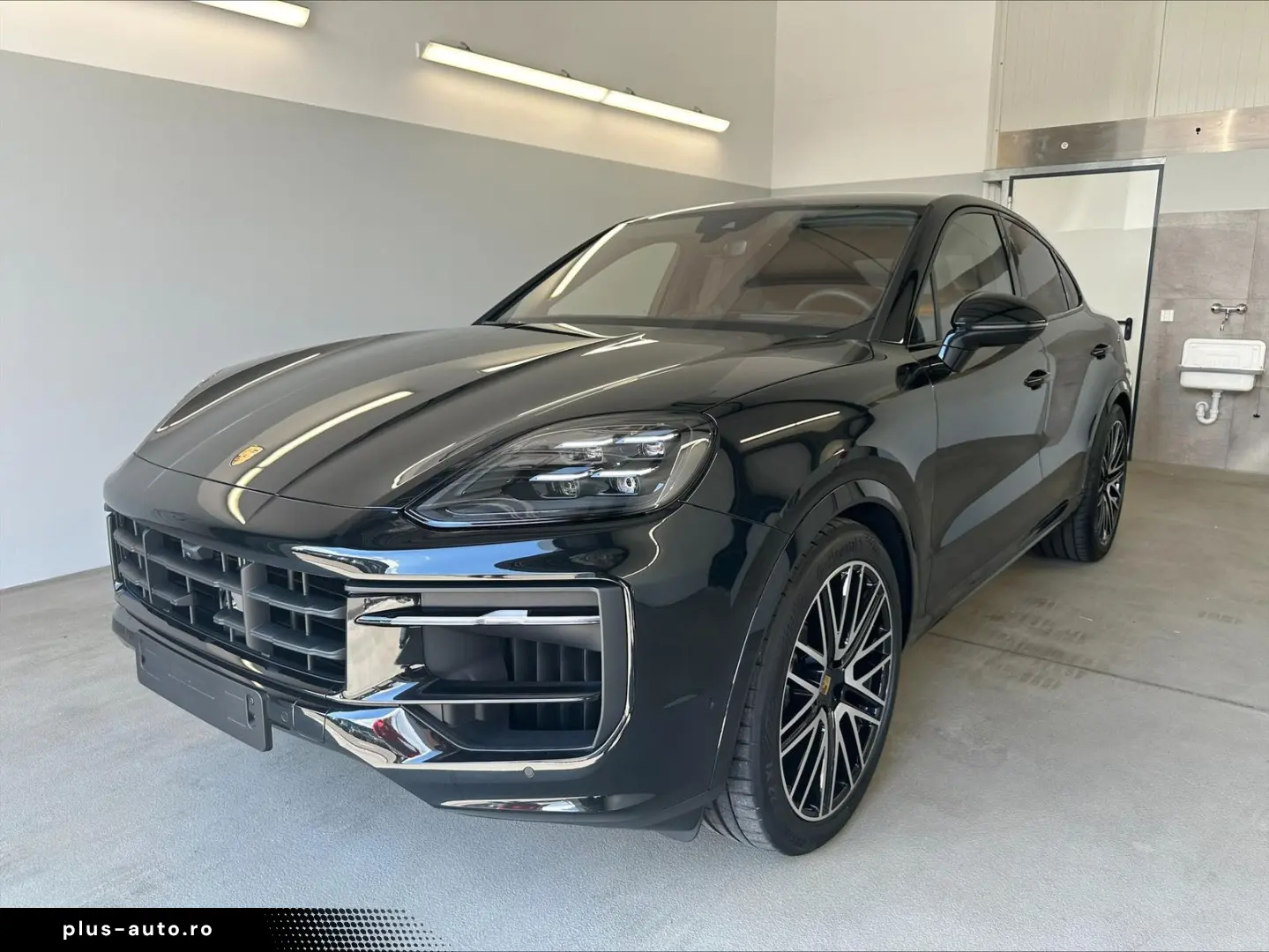 PORSCHE Cayenne S Coupe 4 1 Luft AHK Matrix Bose STHZ...
