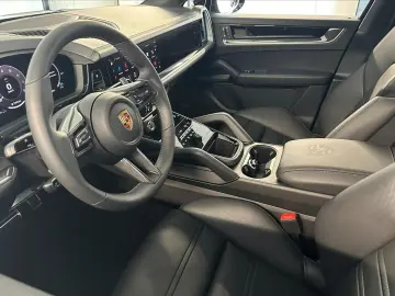 PORSCHE Cayenne S Coupe 4 1 Luft AHK Matrix Bose STHZ...