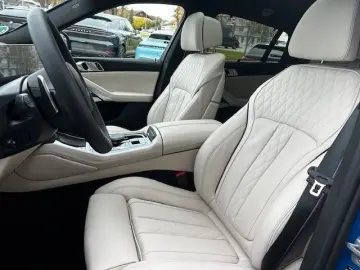BMW X6 xDrive30d PORSCHE BLUE BOWER&WILKINS