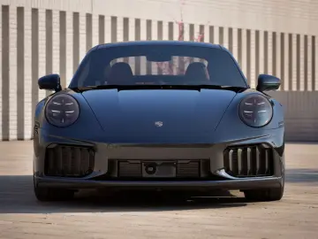 Porsche 992 (911) Turbo S   Liftsystem   Burmester