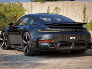 Porsche 992 (911) Turbo S   Liftsystem   Burmester