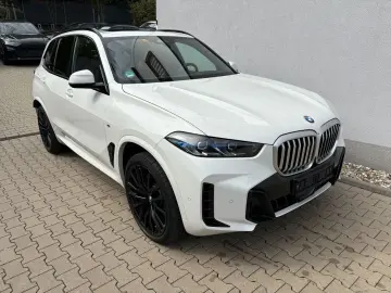 BMW X5 xDrive30d M Sport Panoramadach ICONIC