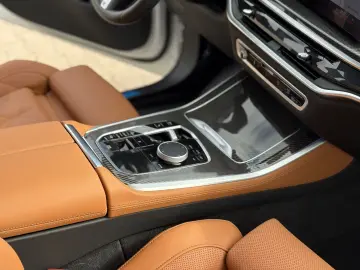 BMW X5 xDrive30d M Sport Panoramadach ICONIC